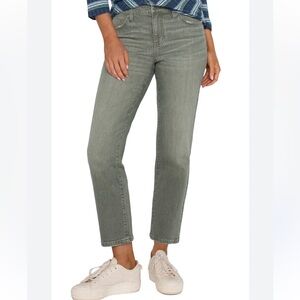 Liverpool Nonskinny Skinny Jean in Vintage Green